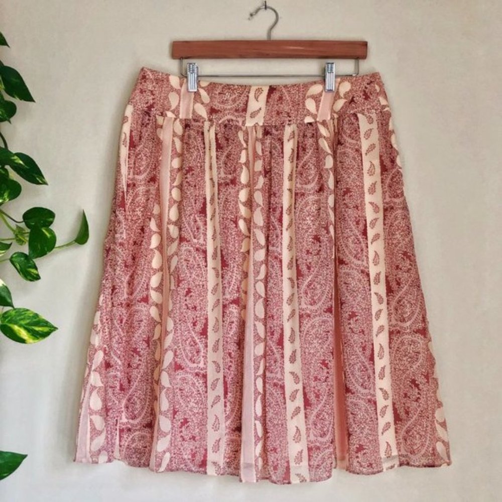 Ann Taylor Pink Paisley Knee Length Skirt 12 EUC